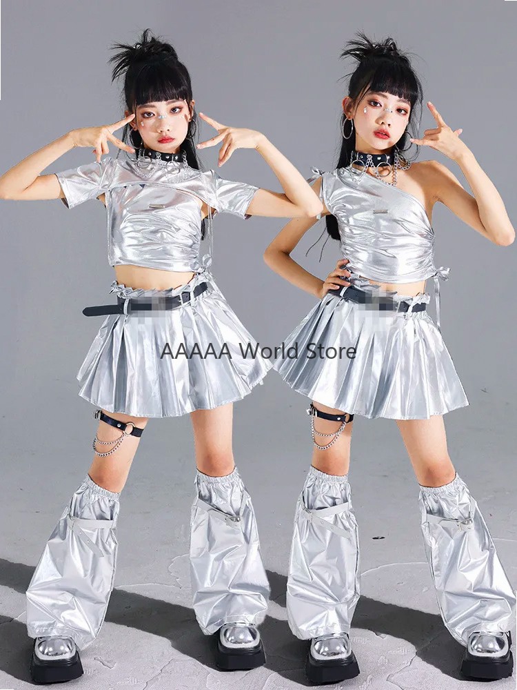 Conjunto de Falda Plisada y To - Street Fashion Europe reseña y precio