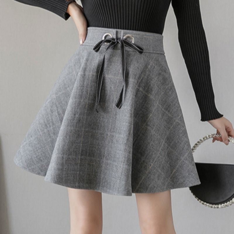Falda corta Vintage a cuadros  - Street Fashion Now reseña y precio